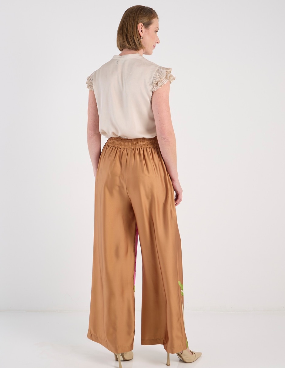 Pantalón amplio para mujer 6