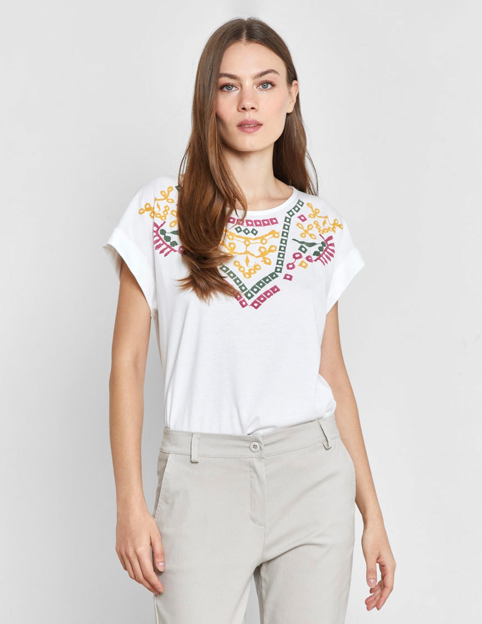 Playera manga corta cuello redondo para mujer 3