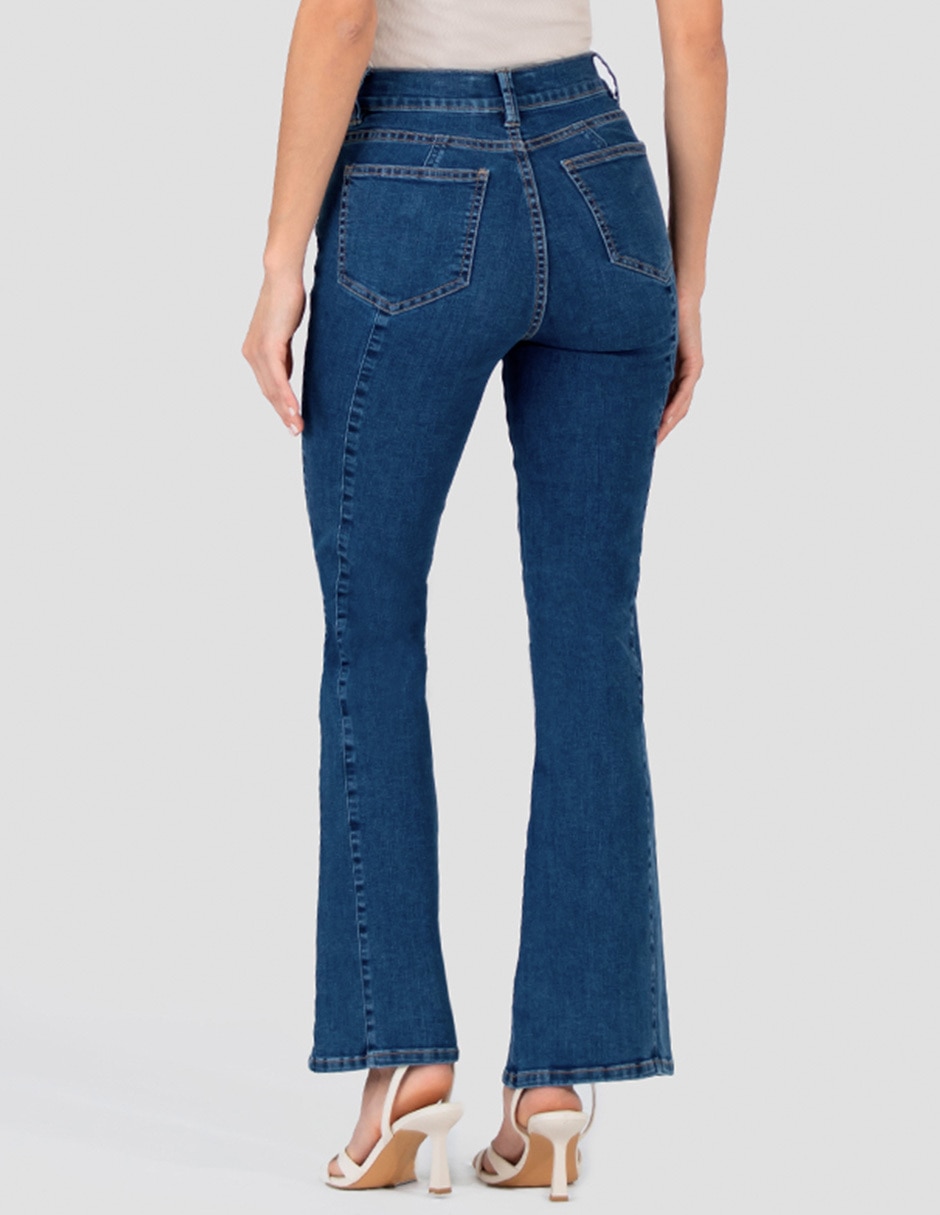 Jeans flare para mujer 3