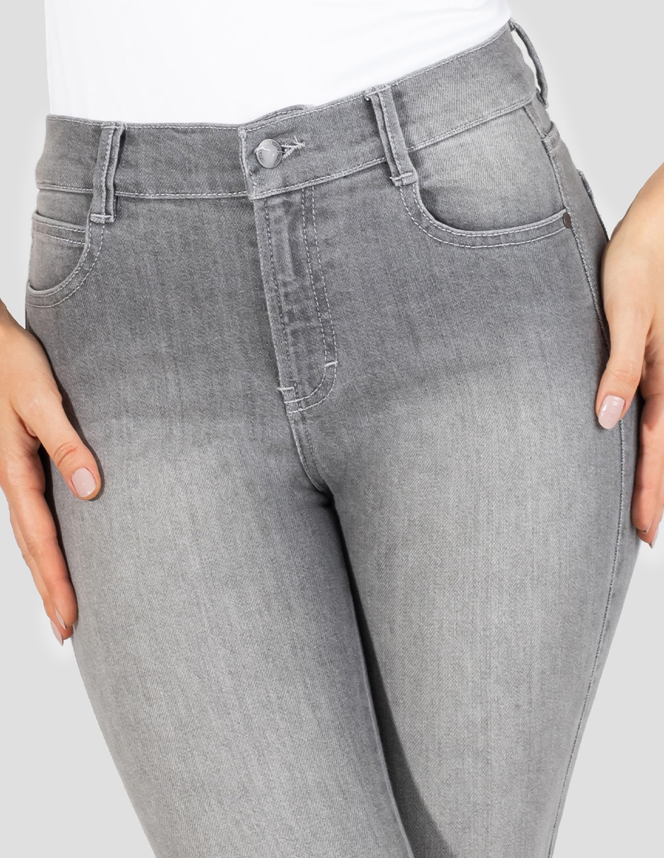 Jeans skinny corte media cintura para mujer 4