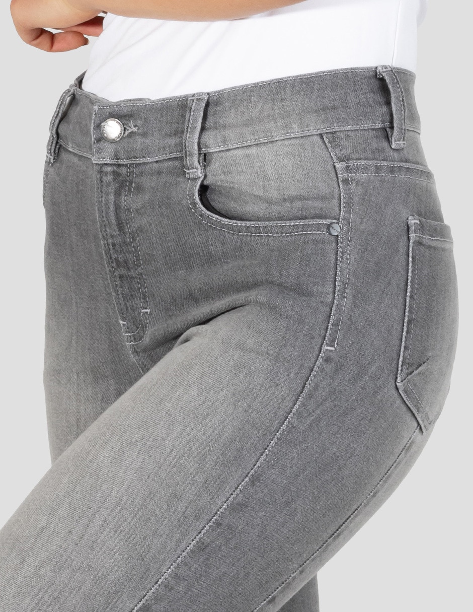 Jeans skinny corte media cintura para mujer 5