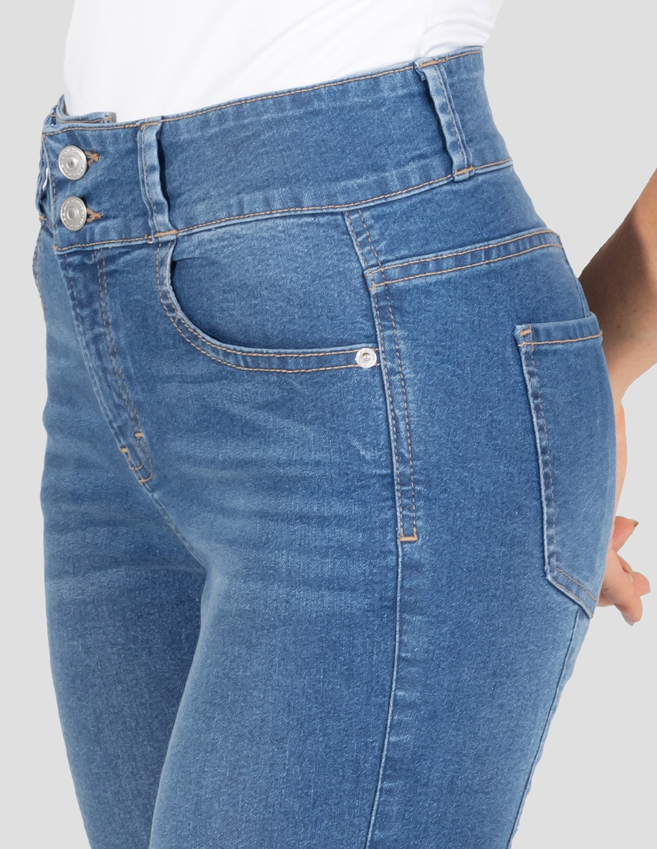 Jeans flare corte media cintura para mujer 4