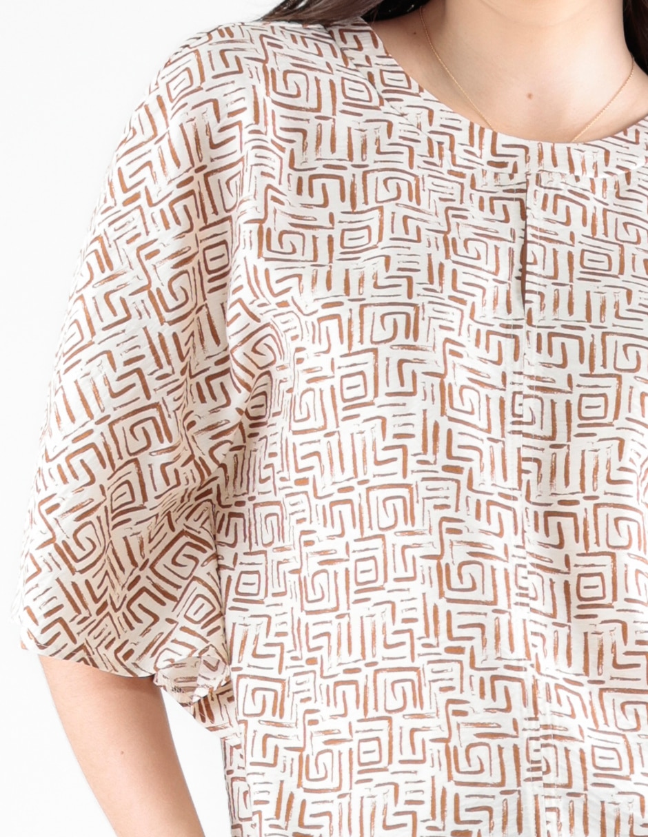 Blusa Pierre Cardin manga al codo para mujer