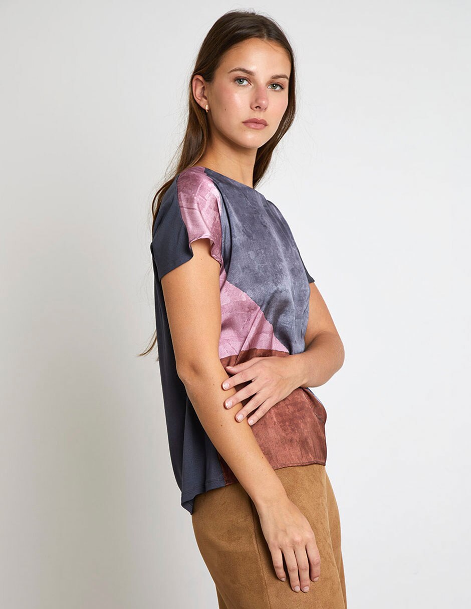 Blusa cuello redondo 4